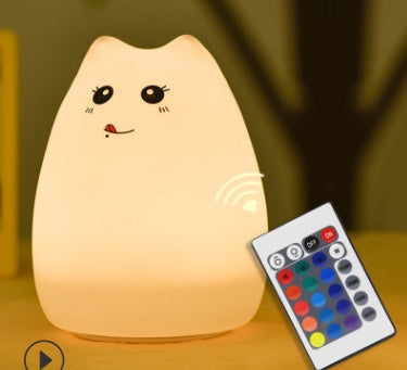 LED-nattlampa i silikon – kattdesign med färgskifte