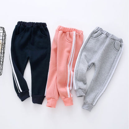 Trousers for children – comfortable everyday trousers for all occasions