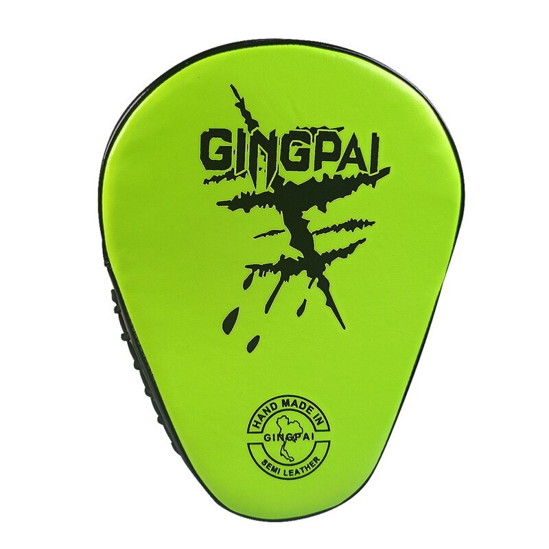 Muay Thai Sanda Slagdyna – för träning av både barn och vuxna