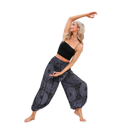 Airy and comfortable pants for dance, yoga and everyday wear 