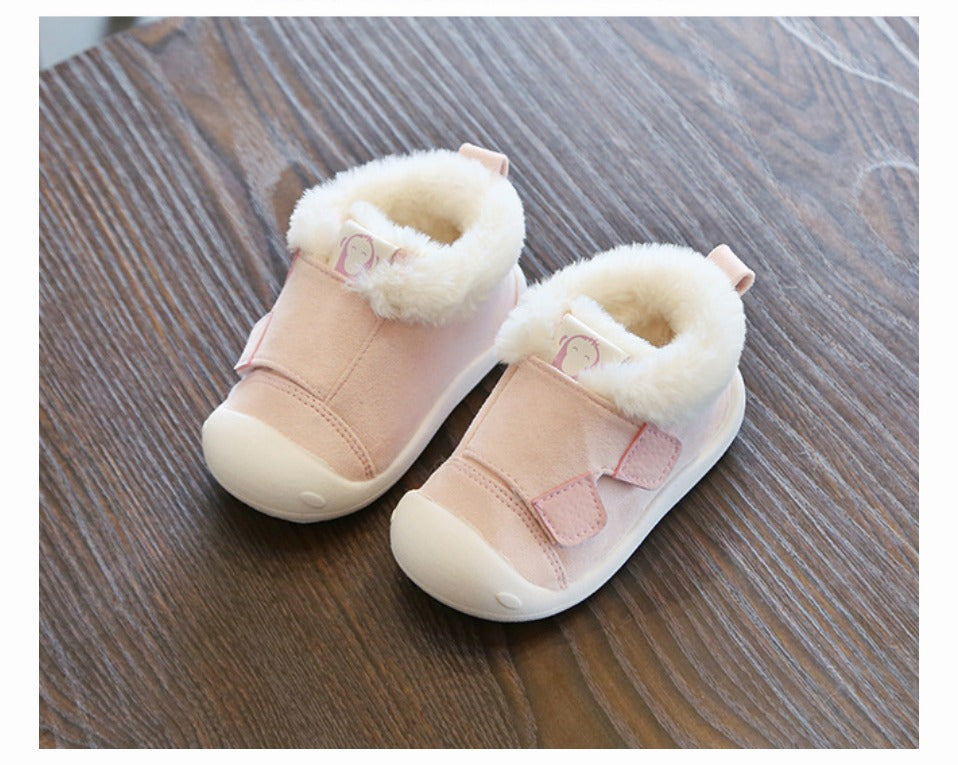 Winter slippers for toddlers – warm and non-slip velvet shoes
