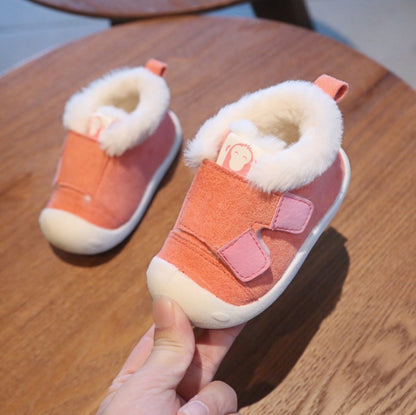 Winter slippers for toddlers – warm and non-slip velvet shoes