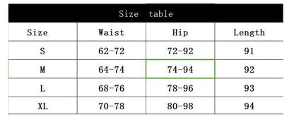 Trendy yoga tights with snake pattern and perfect fit