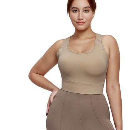 Plus Size Yoga Top – andningsbar mesh och slimmande passform