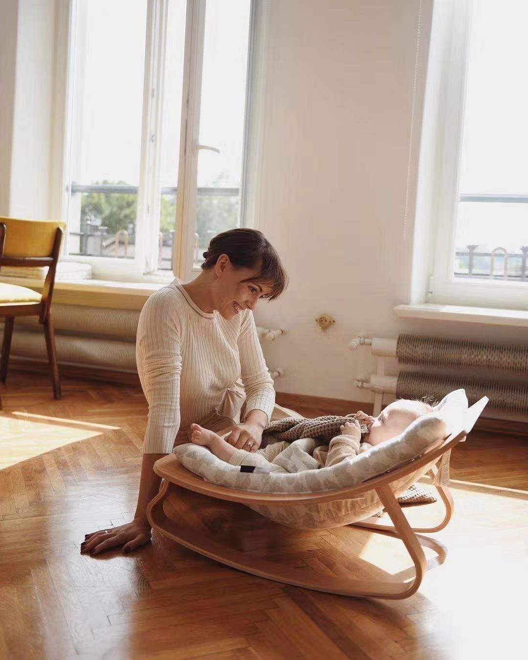 Baby rocking chair – safe, comfortable and designed for rest