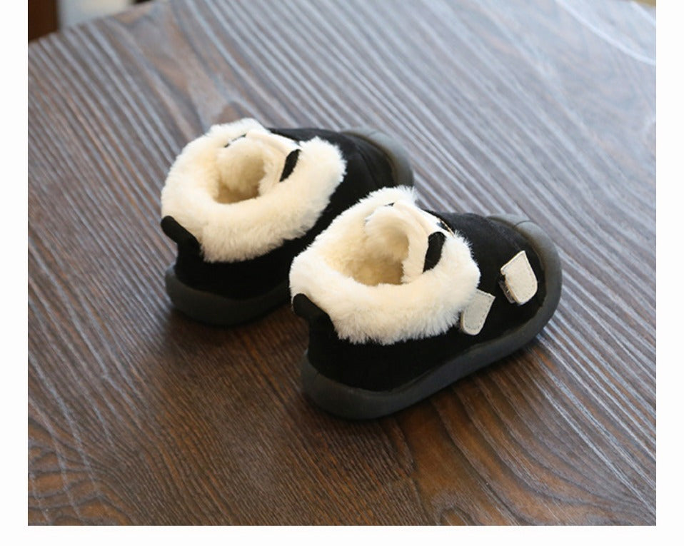 Winter slippers for toddlers – warm and non-slip velvet shoes