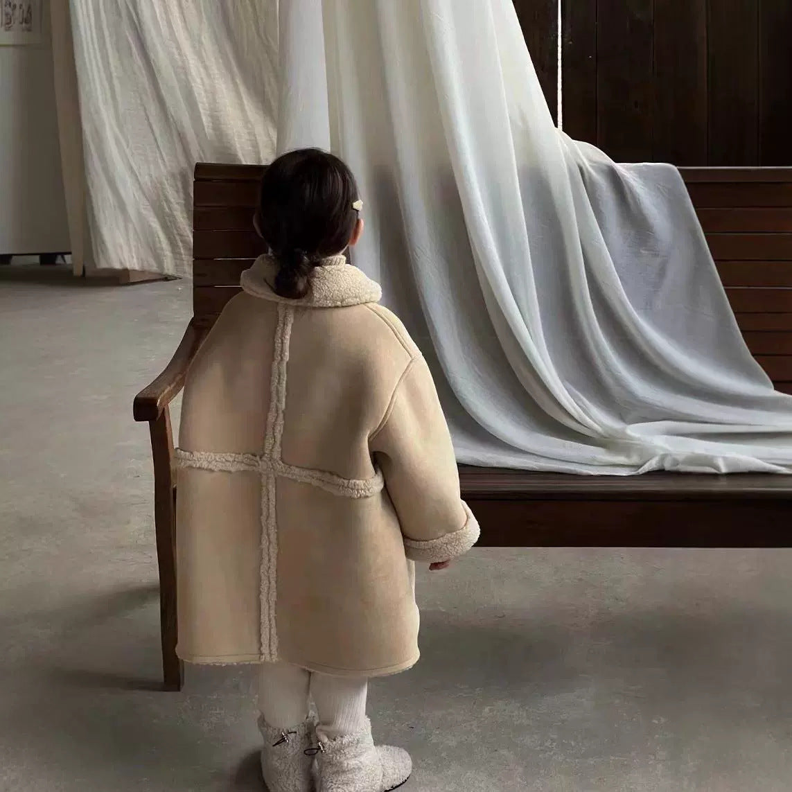 Girls' Cotton/Wool Jacket – Mid-Length with Single Breasting 