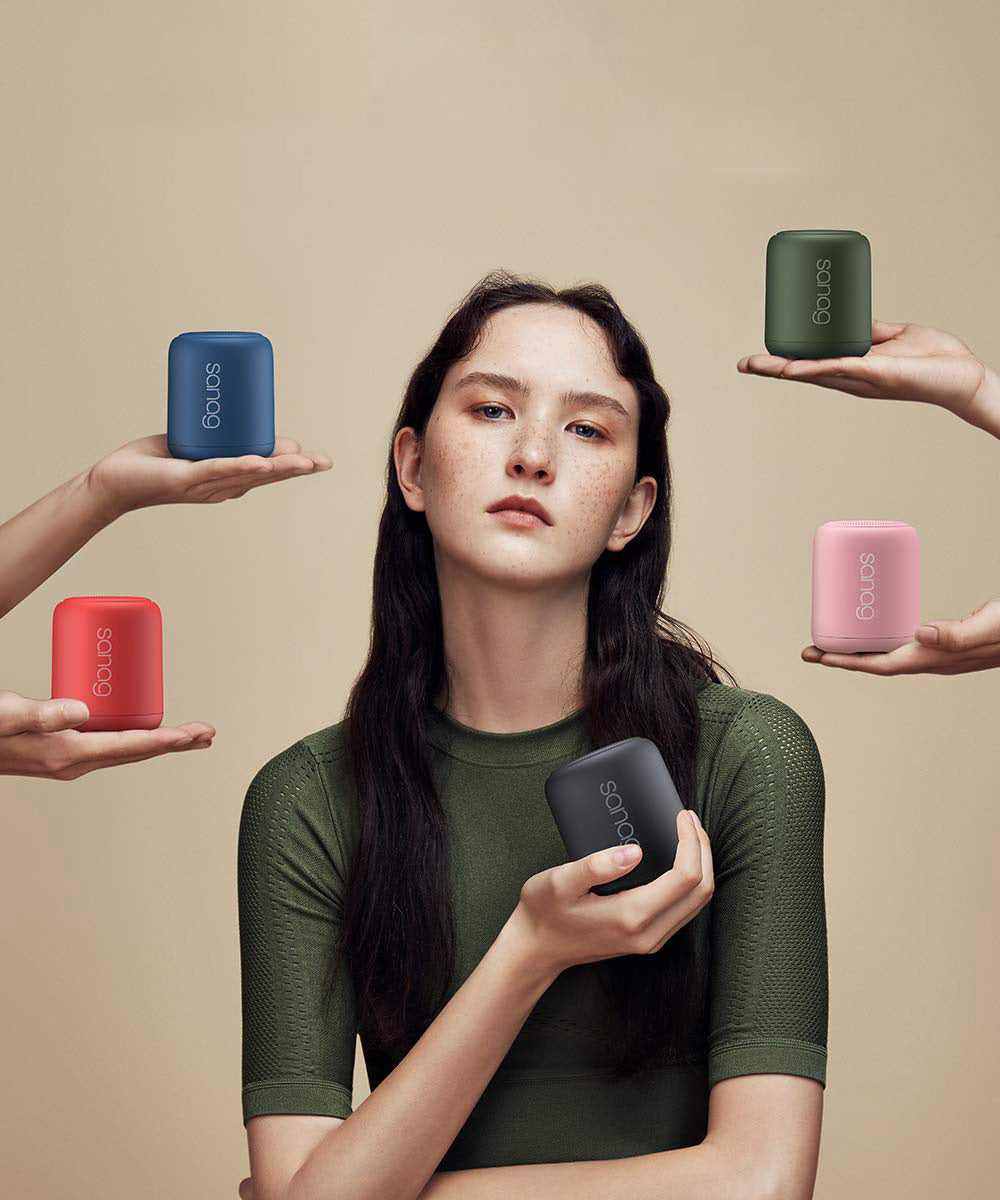 Bärbar Bluetooth-högtalare – IPX5-vattenskydd, kraftfull bas och lång batteritid